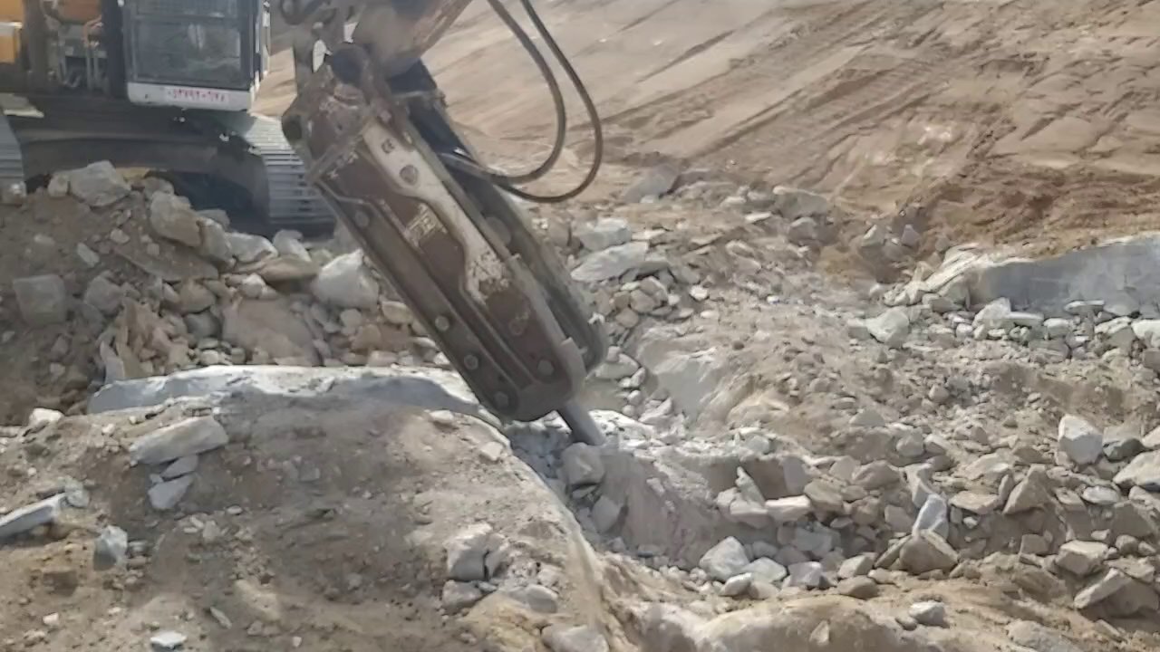 أعمال القطع والردم مشروع الطايف