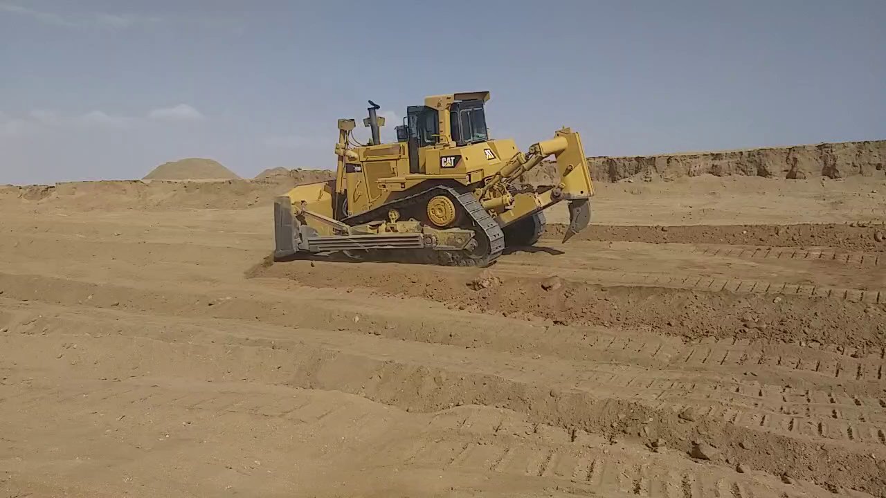 أعمال القطع والردم مشروع الطايف