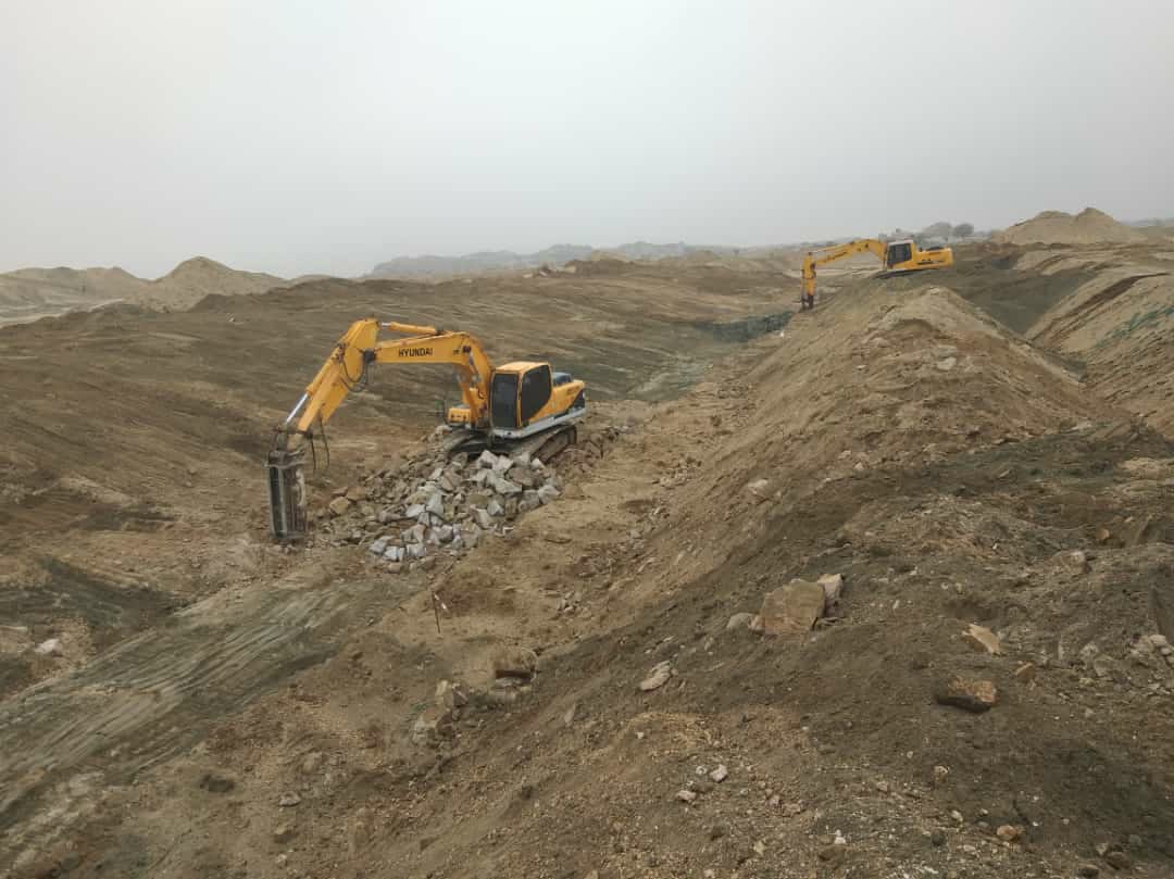 أعمال القطع والردم مشروع الطايف